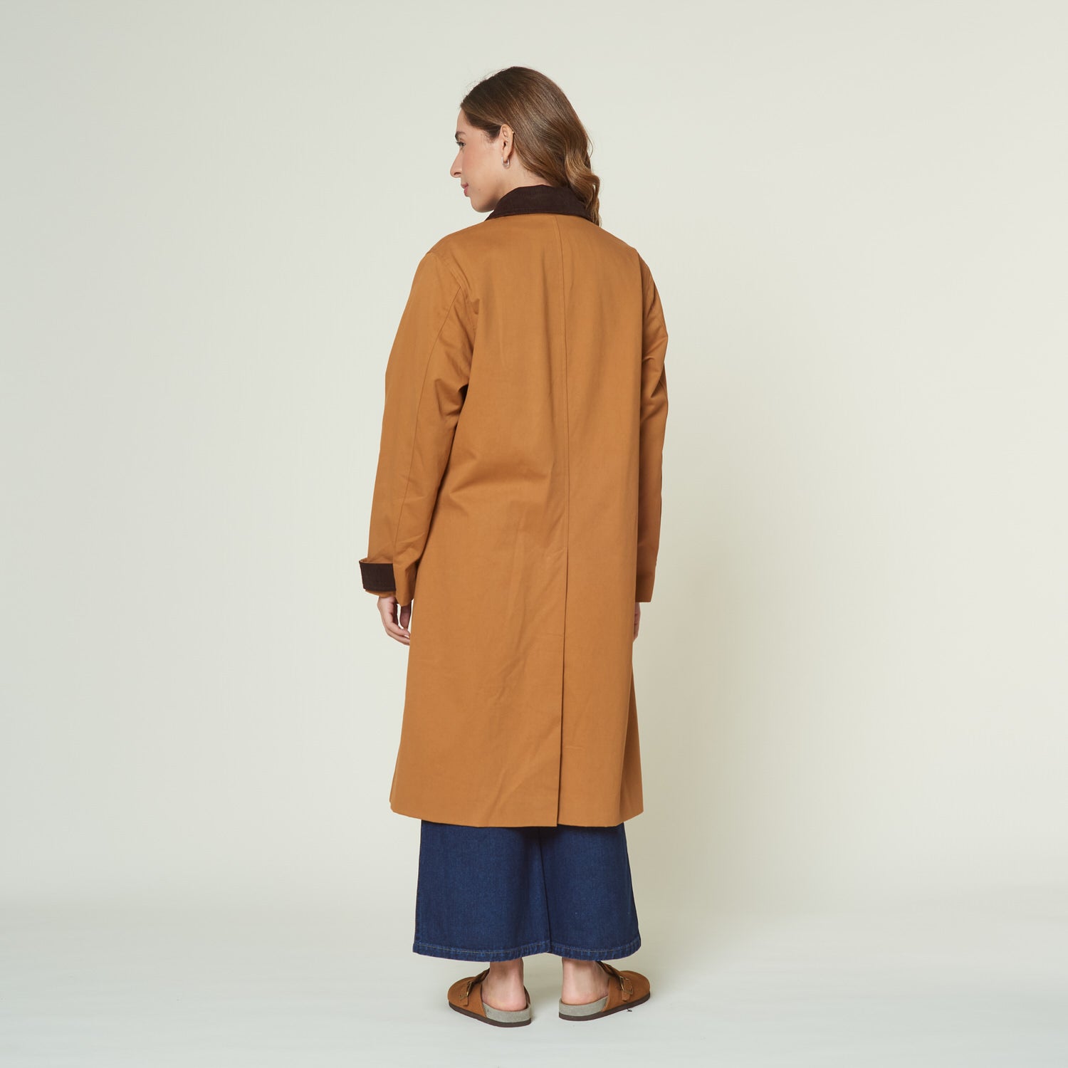 Abrigo New York Camel