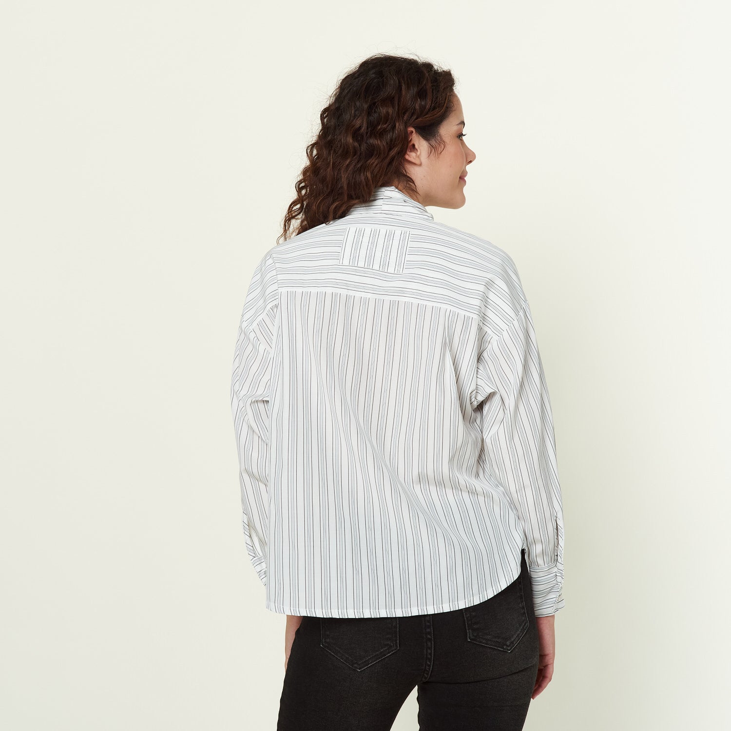 Blusa Gaia Hueso