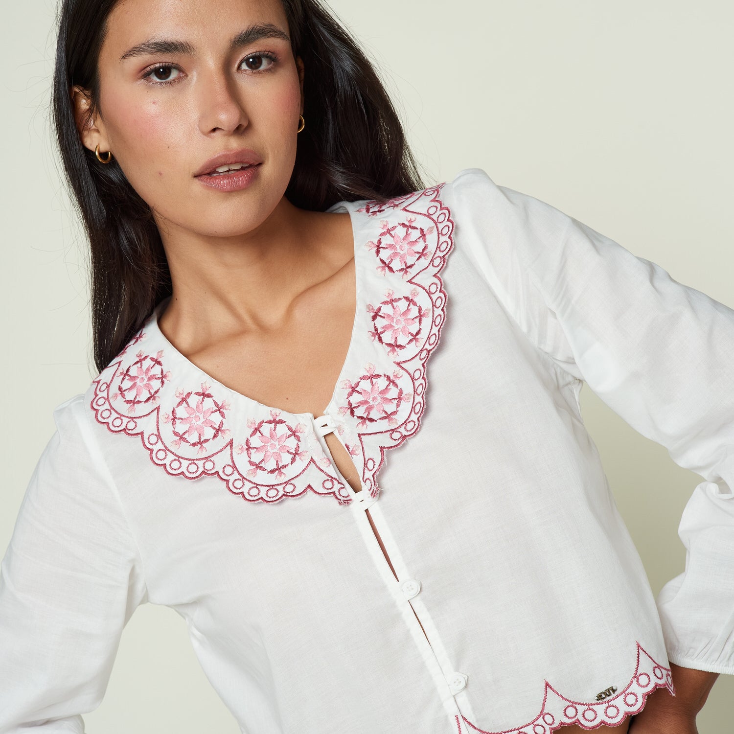 Blusa Hadassa Hueso
