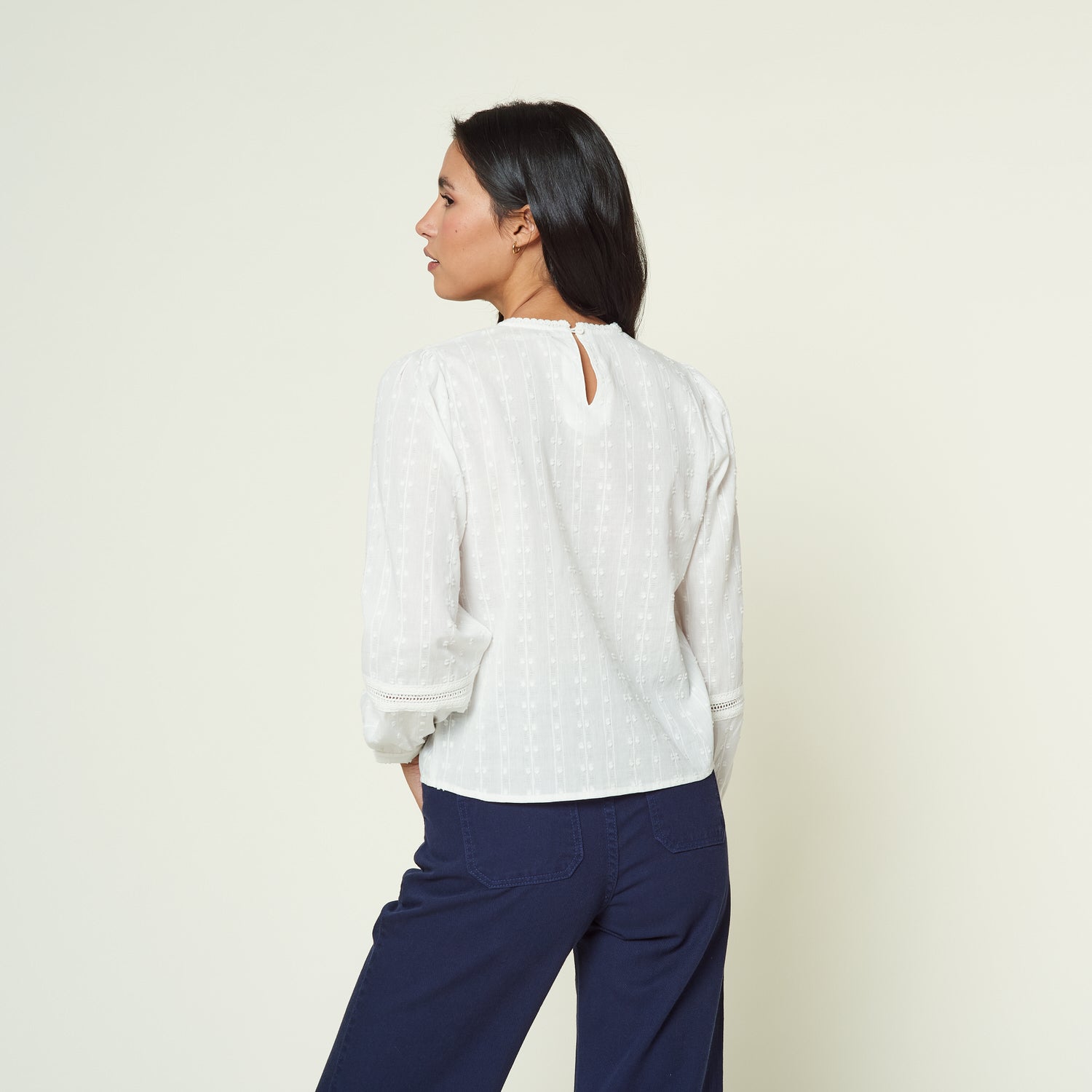 Blusa Harumi Hueso