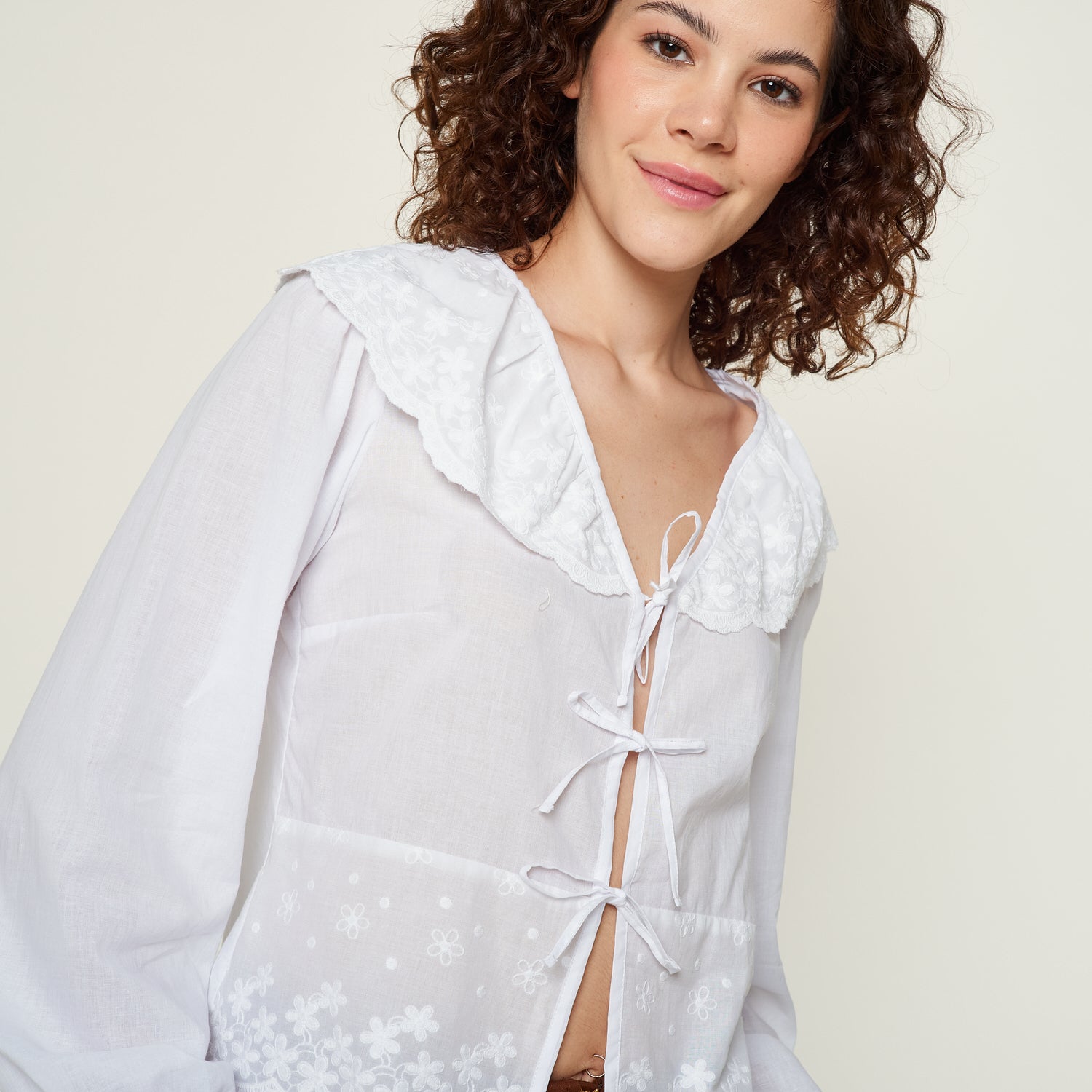 Blusa Yafa Hueso