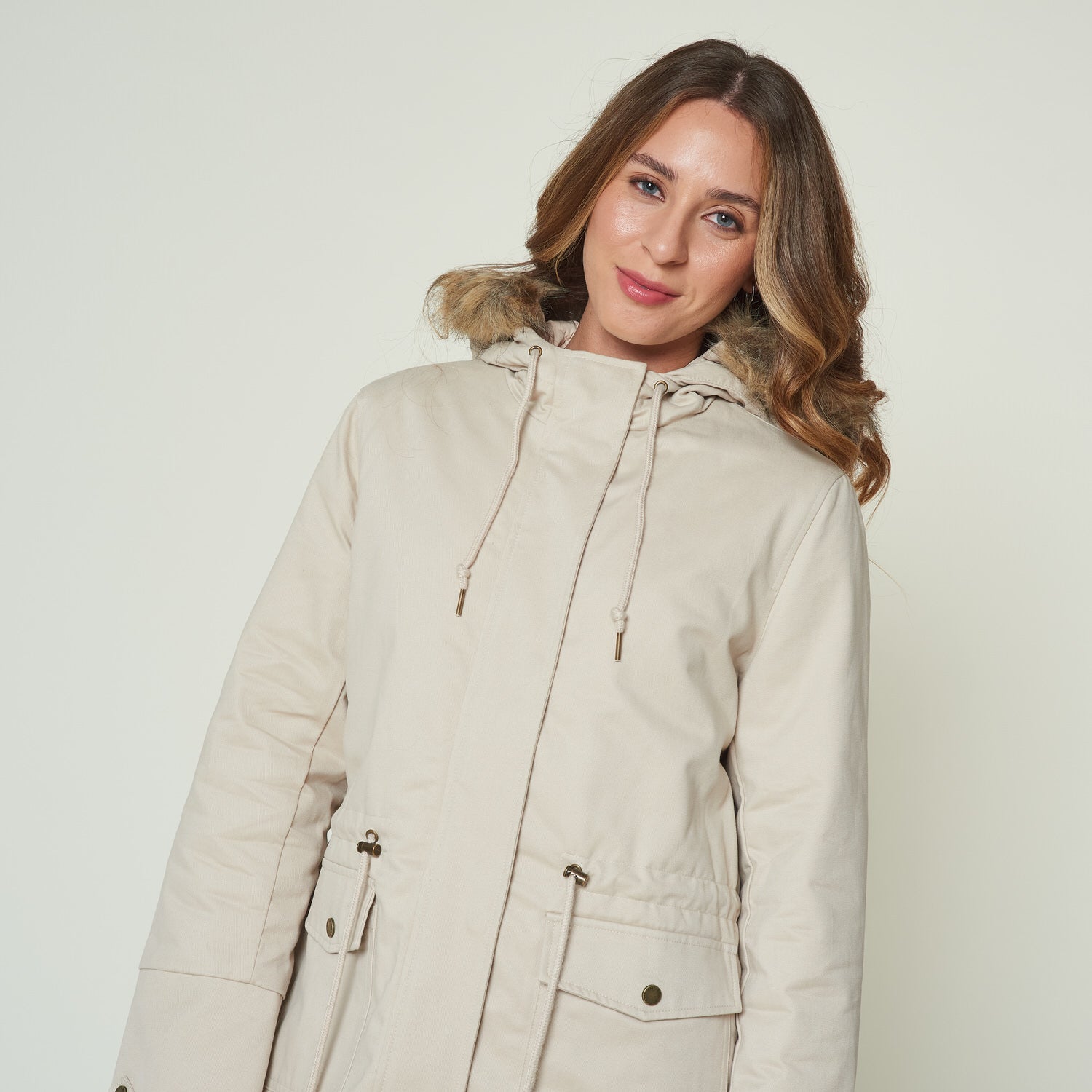 Casaca New Iris Beige