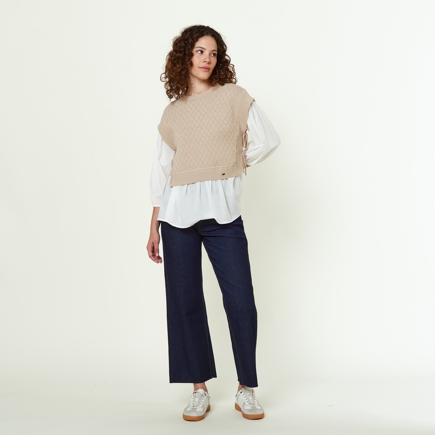 Chompa Griselda Beige