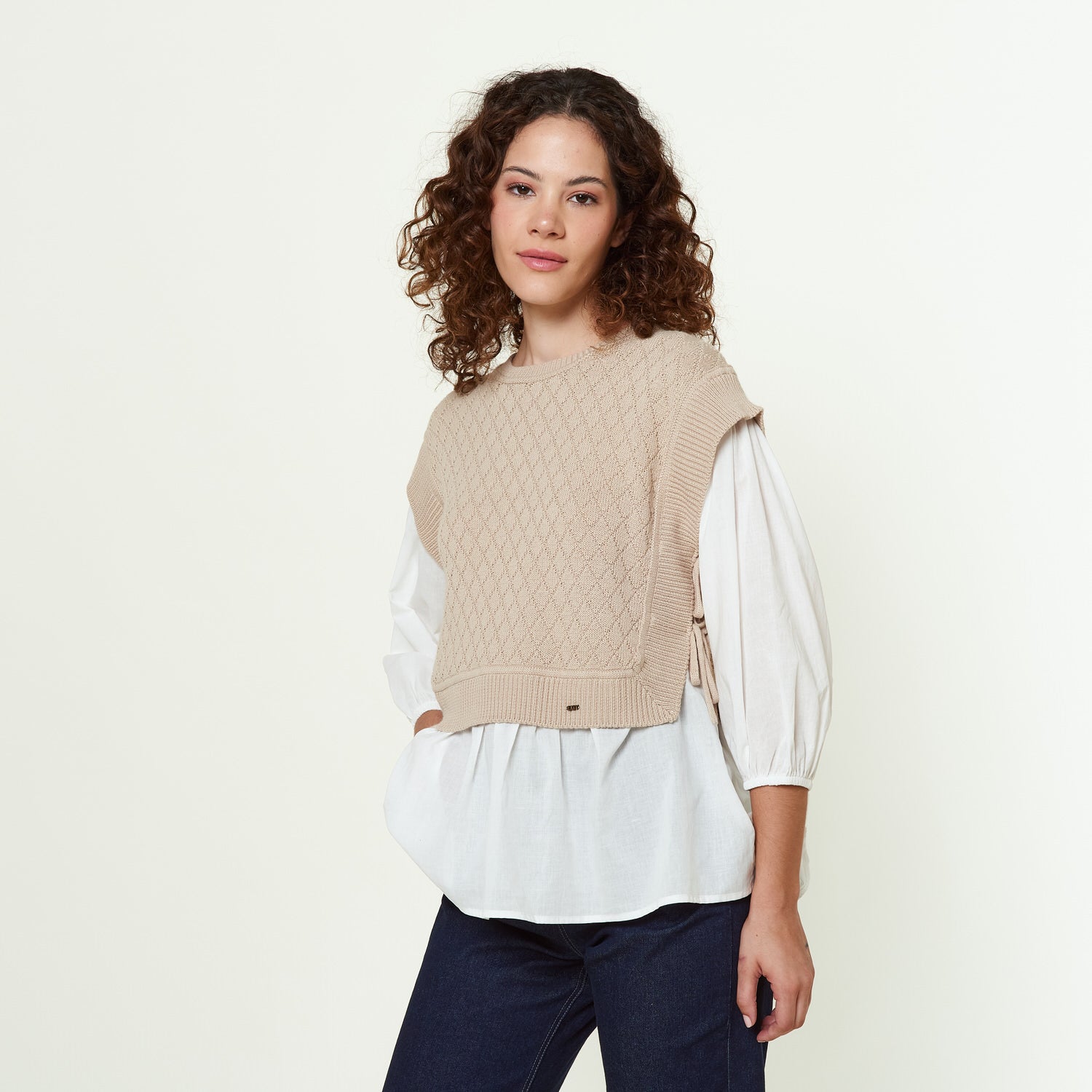 Chompa Griselda Beige