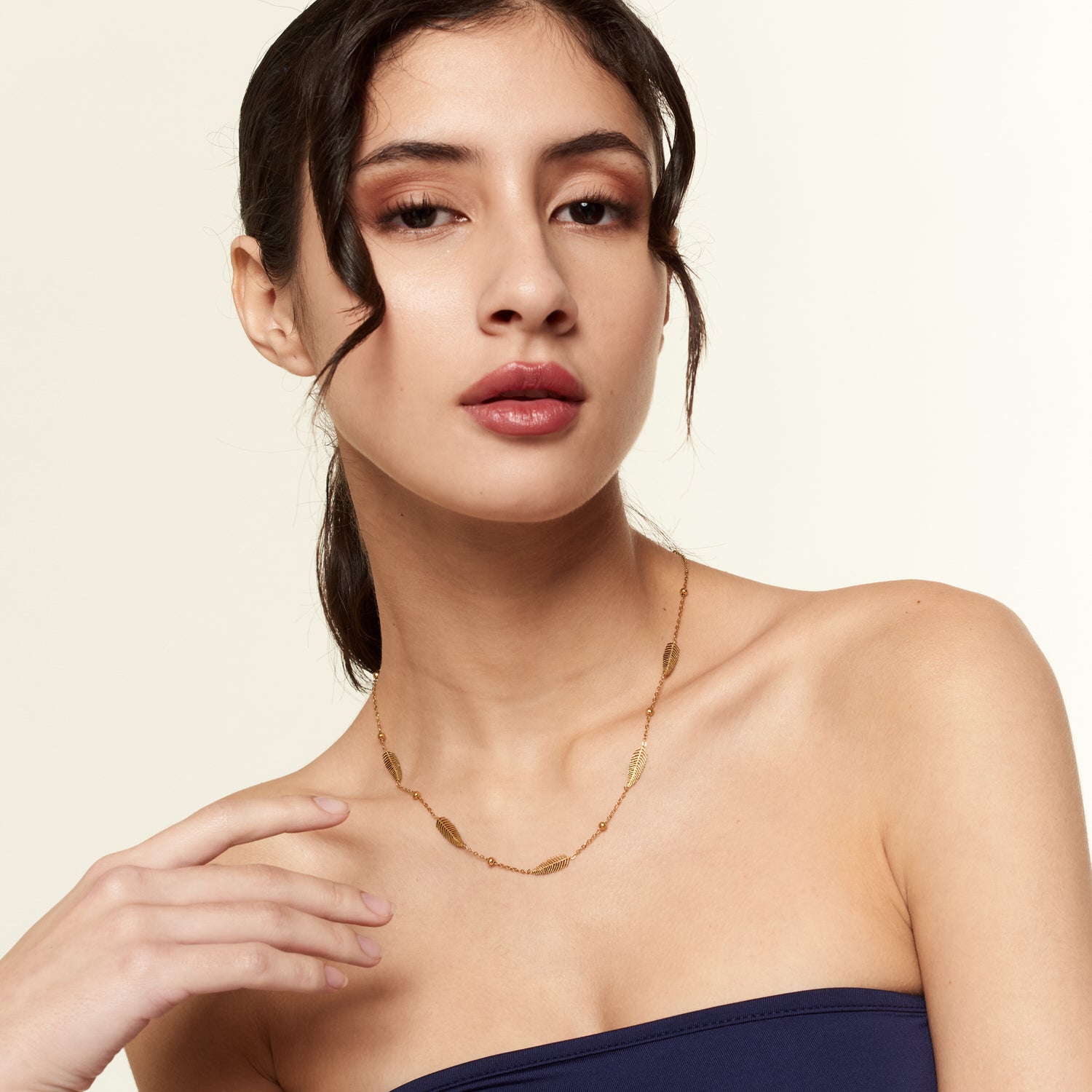Collar Naomi Dorado