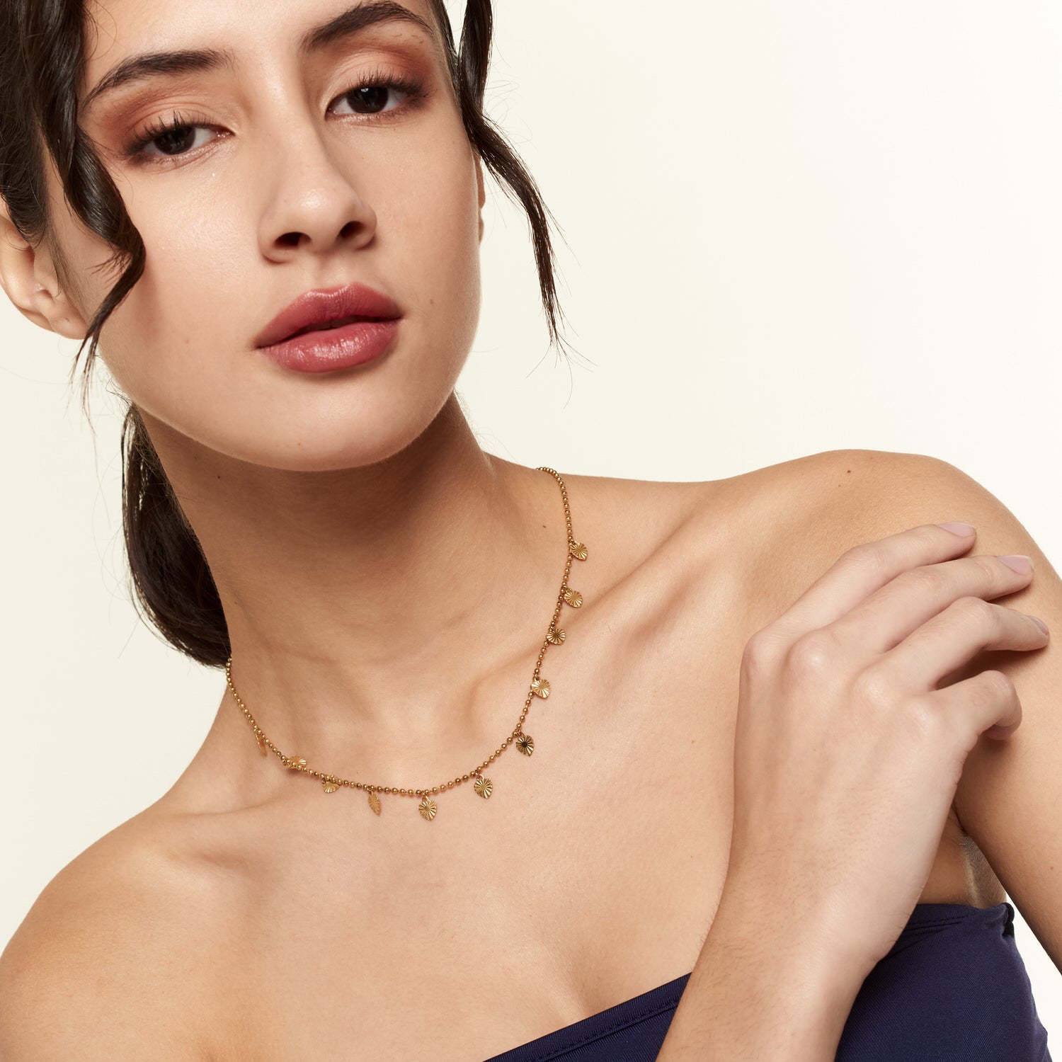 Collar Nicole Dorado