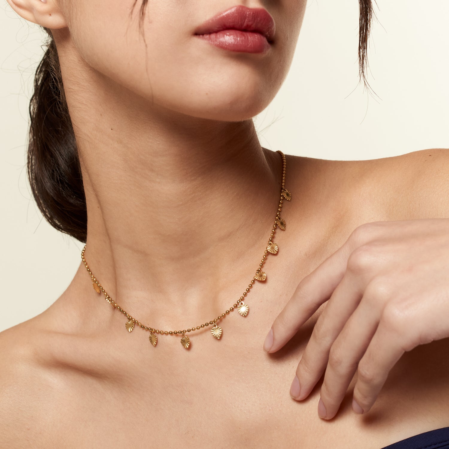 Collar Nicole Dorado