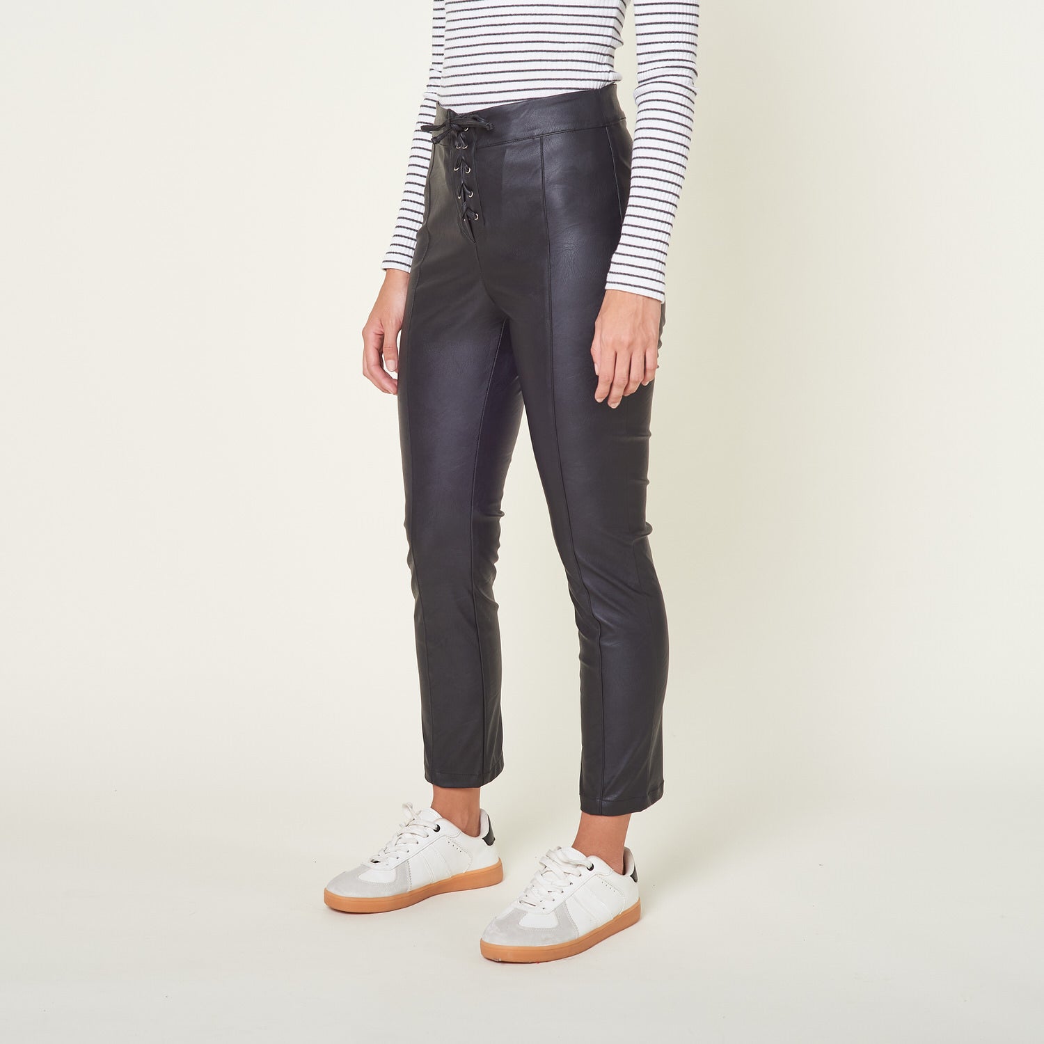 Pantalon Arieska Negro