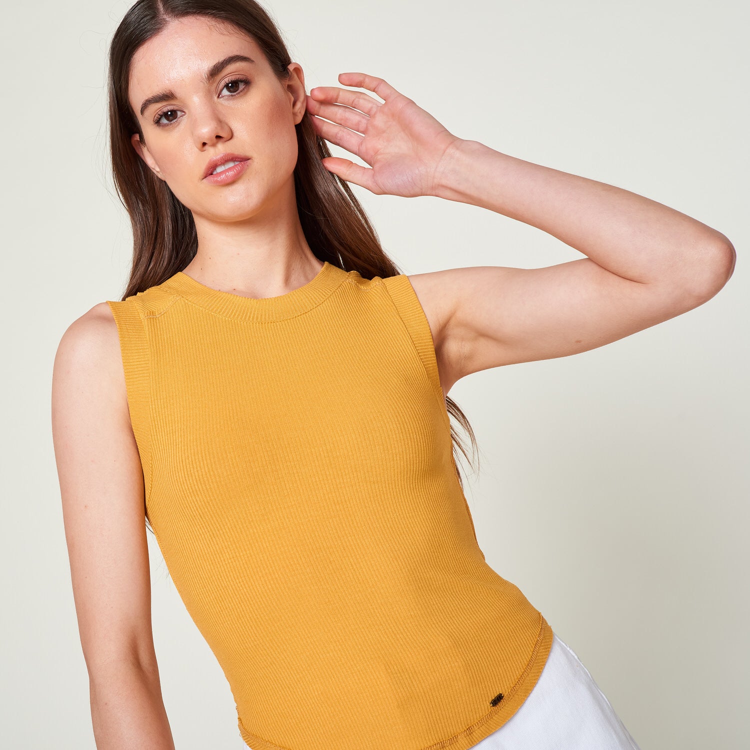 Polo Bega Amarillo