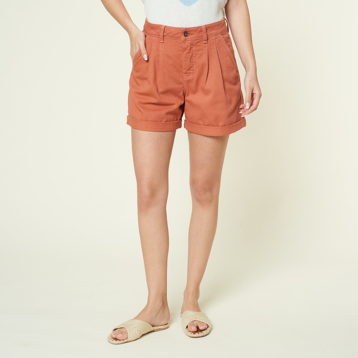 Short Pleated Terracota