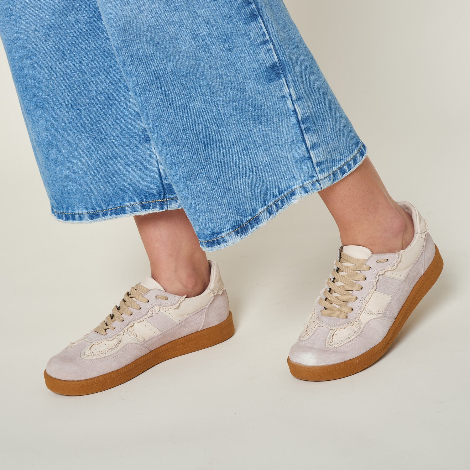 Zapatilla Yukiko Hueso