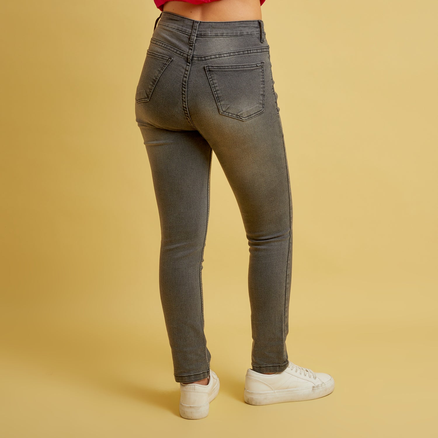 Jean Fitted Gris 2